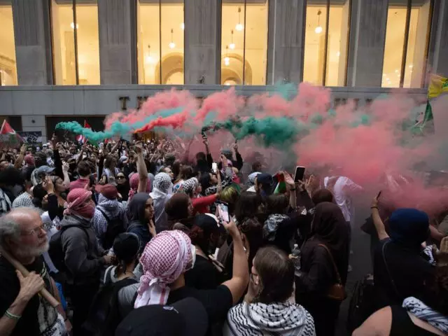 Pro-Palestine Activists Disrupt New York Art Exhibition