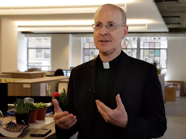 Jesuit Priest Decries Supreme Court’s Presidential Immunity Ruling: A Threat to Democracy