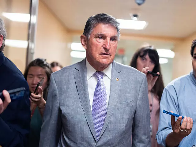 Manchin Eyes Democratic Reunion and Presidential Run: A Moderate Democrat’s Surprise Return