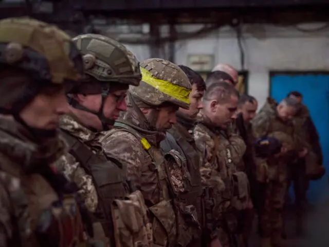 Ukrainian Army Retreats from Urozhaine as Russian Onslaught Intensifies