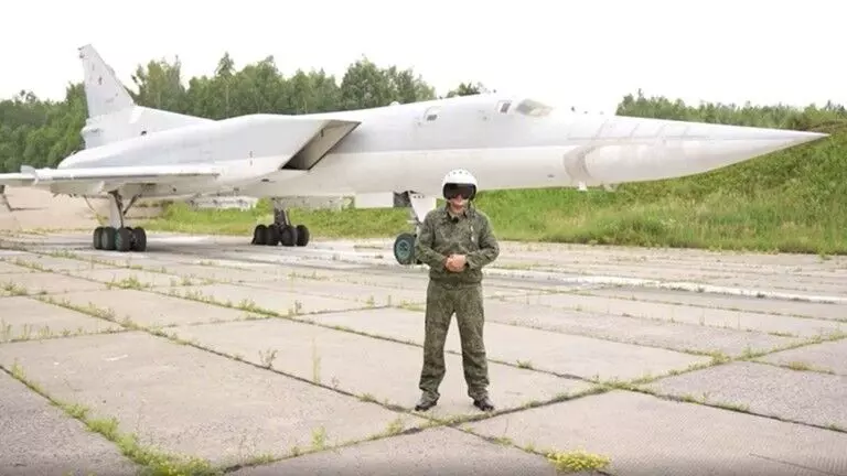 Ukrainian Spies’ Failed Bid to Hijack Russian Nuclear-Capable Bomber Revealed