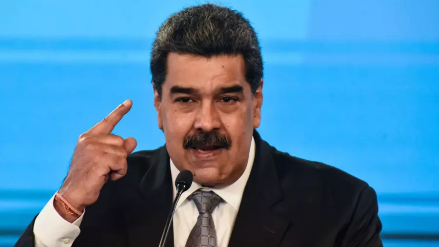 Maduro Declares War on WhatsApp: Venezuelan Leader Uninstall and Blames ‘Fascists