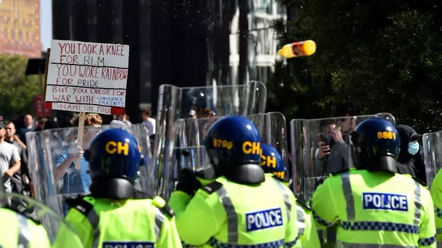 Rising Tensions: Anti-Immigration Protests Sweep UK Amid Violent Clashes