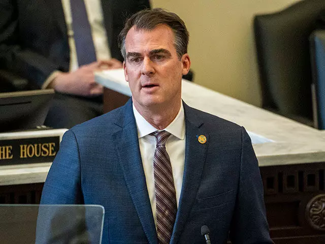 Stitt Proposes Blueprint for Economic Growth: H-1B Visa Expansion, Accessible Occupational Licenses